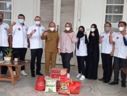 Pemkot Pangkalpinang Dapat Bantuan Sembako Dari BPC PHRI Kota Pangkalpinang