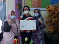 Molen Support Siswi SDN 03 Dengan Berikan Laptop