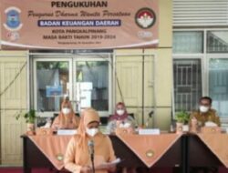Ketua TP PKK Kota Pangkalpinang Hadiri Pengukuhan Pengurus DWP Bakeuda Kota Pangkalpinang