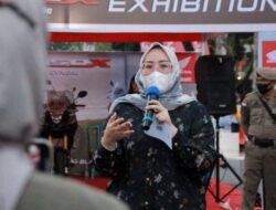 Monica Haprinda Buka Bazar Food dan Bazar Sepeda Pgk
