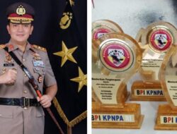 Irjen. Pol. Muhammad Iqbal Torehkan Namanya Pada 2 Dasawarsa BPI KPNPA RI Raih Penghargaan BPI AWARDS 
