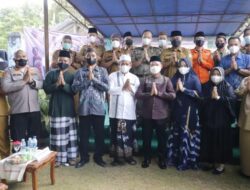 Bupati Bangka, Peringati Lahirnya NU ke 96 Dalam Acara Isra Mi’raj di Desa Bukit Layang
