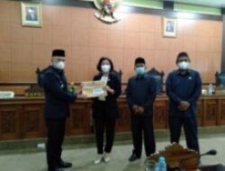 Herry Erfian Sampaikan LKPJ Bupati Bangka Tengah Tahun Anggaran 2021 dan Raperda Kabupaten Bangka Tengah