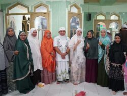 Molen Sholat Tarawih di Masjid Nurul Hidayah Arrohim