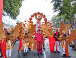 Molen Antusias Bersamai Ratusan Peserta dan Ribuan Penonton Karnaval HUT-RI ke-77