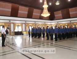 PJ Gub Babel Serahkan SK CPNS dan PNS 53 Lulusan IPDN