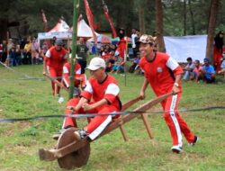 Keseruan Lomba Permainan Tradisional di Festival Selawang Segantang 2022 