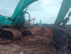 Proyek Pembangunan Kolam Retensi Bukit Nyatoh / Linggarjati Hulu Diduga Dikerjakan Asal Jadi