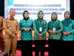 151 Peserta Mengikuti Bimtek Peningkatan Kapasitas dan Kompetensi Pengurus PKK