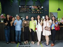 Walikota Pangkalpinang Hadiri Pembukaan Burger Bangor