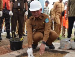 Mulkan Lakukan Peletakan Batu Pertama Gapura Batas Pangkalpinang dan Bangka
