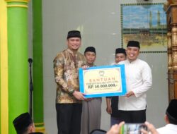 Tarawih Keliling di Pallangga, Adnan Sebut Secara Bertahap akan Tangani Persoalan Macet 
