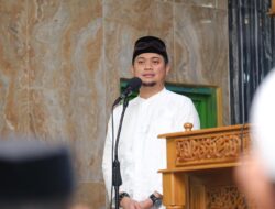 Bupati Adnan Tarawih Bersama Masyarakat di Kecamatan Pattallassang 