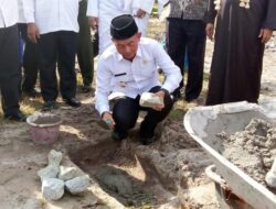 Bupati Mulkan Hadiri Wisuda Santri Tahfidz 1-5 Juz di Ponpes Darul Tahfidz