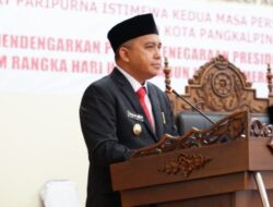 Molen Hadiri Rapat Paripurna Dengarkan Pidato Kenegaraan Presiden RI