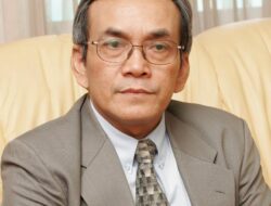 Mencari Pemimpin di Tengah Rivalitas Super Power