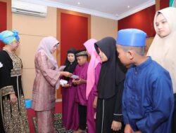 Safriati Safrizal Bersama BKOW Berbagi Kasih Dalam Ramadhan 1445 H