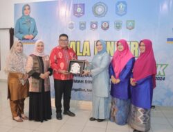 Pj Ketua TP PKK Babel Safriati Safrizal Memberikan Aspresiasi Kepada Pj Bupati Bangka, Atas Terselenggaranya Jambore PKK