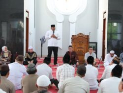 Purna Bakti Naziarto dan M.Soleh, Pj Gubernur Safrizal Sampaikan Rasa Terima Kasih Atas Pengabdiannya