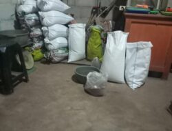 Rian Koletor Timah Ilegal Seolah Olah Kebal Hukum , Masih Berani Melakukan  Pembelian Timah Ilegal Di luar IUP PT Timah .