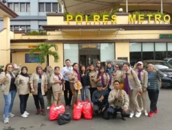 AJB Bagikan 250 Paket Makanan kepada Tahanan Polres Jakarta Utara dalam Kegiatan Jumat Berkah