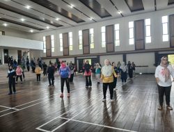 PT Timah Gelar Senam Sehat untuk Perkuat Sinergi dengan Masyarakat Mentok