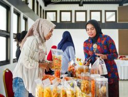 Bazar UMKM Women in Tins Series, PT TIMAH Dorong Perempuan Berdaya di Hari Ibu