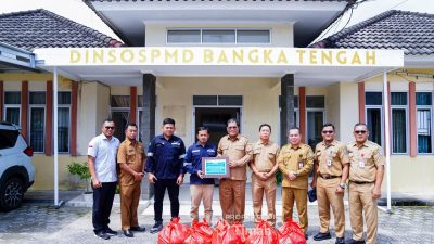 PT TIMAH Tbk Bantu Warga Terdampak Banjir di Bangka Tengah Lewat Penyaluran Sembako
