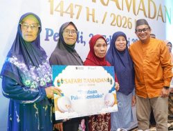 Safari Ramadan, PT TIMAH Salurkan Ratusan Paket Sembako untuk Warga Bangka