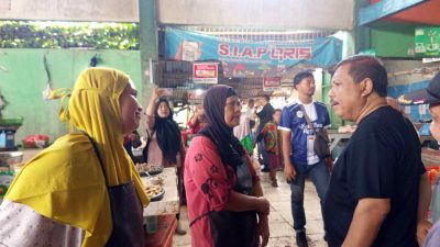 Pemkot Pangkalpinang Genjot Jumat Asri, Wali Kota Pimpin Aksi Bersih di Pasar Rumput   
