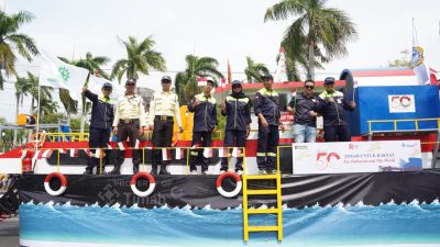 Pawai HUT ke-81 RI, PT TIMAH Tampilkan Miniatur KIP dan Tugboat Timah Garuda