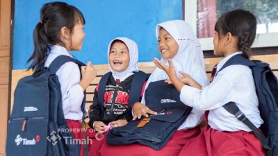 PT TIMAH Dukung Pendidikan di Lingkar Tambang, dari Beasiswa hingga Fasilitas Sekolah